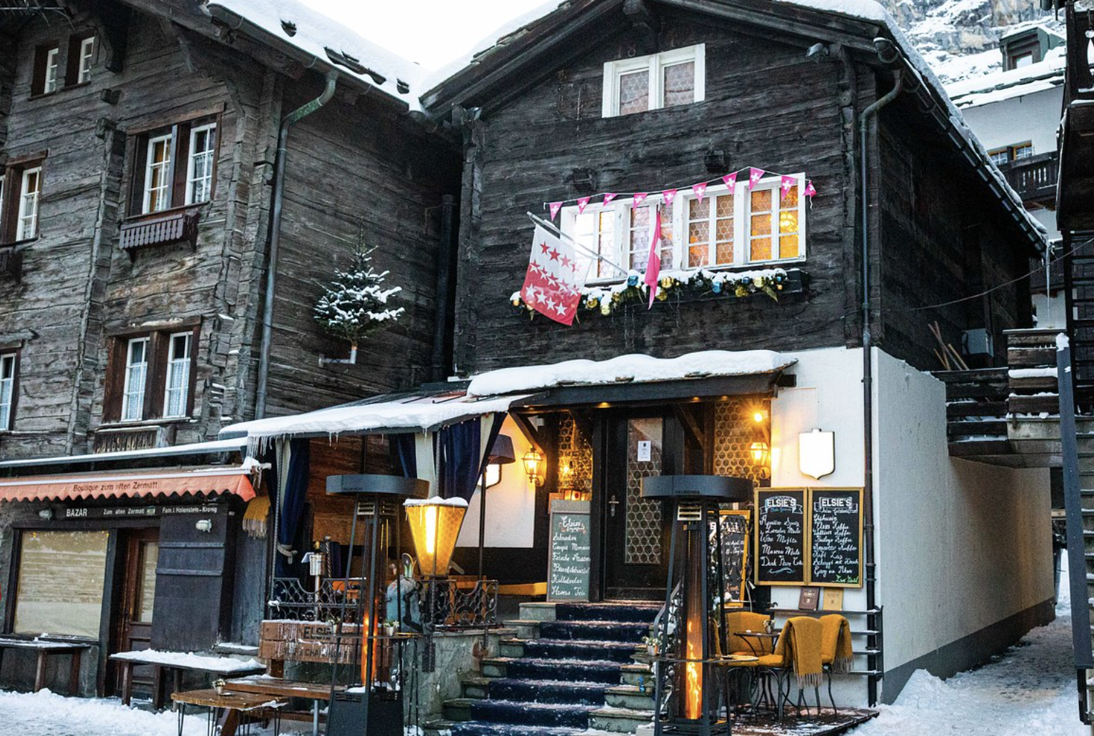 ELSIE’S BAR